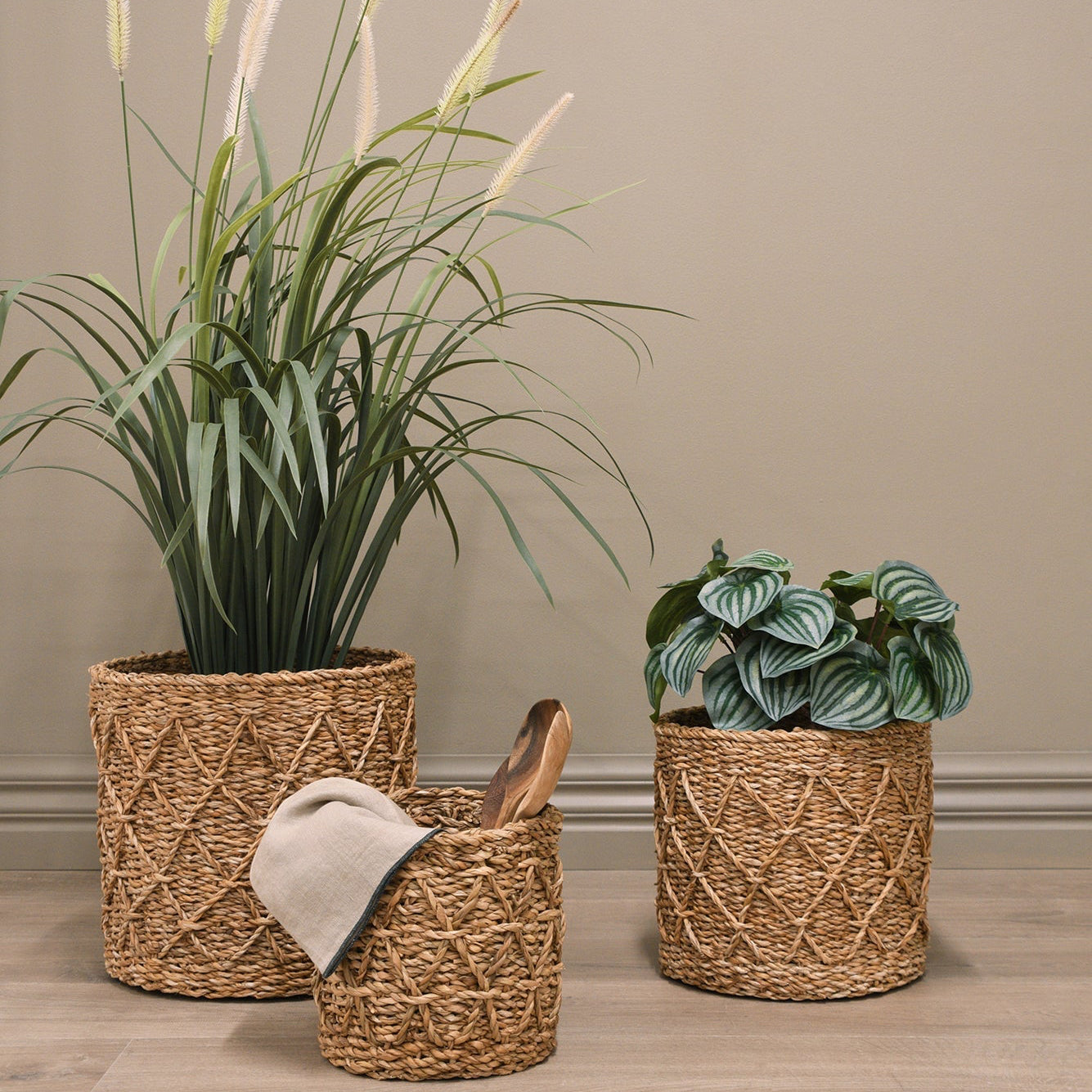 Briar Round Diamond Basket