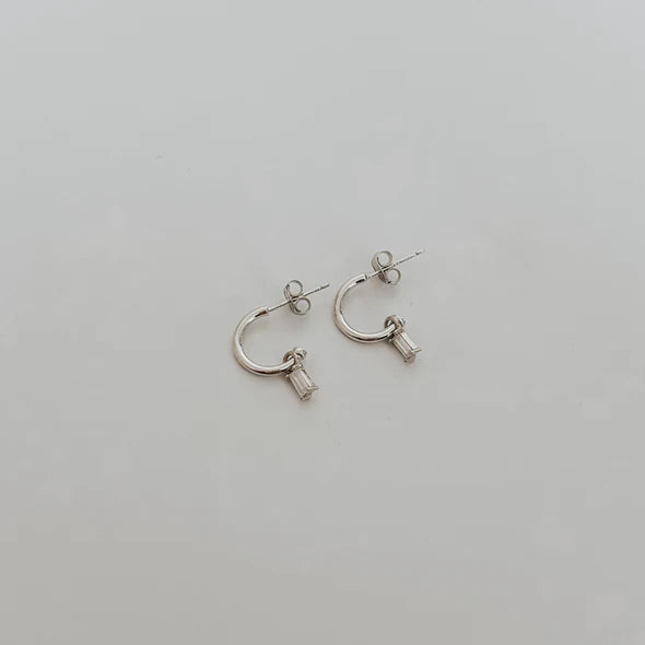 YOU ROCK HOOP STUDS