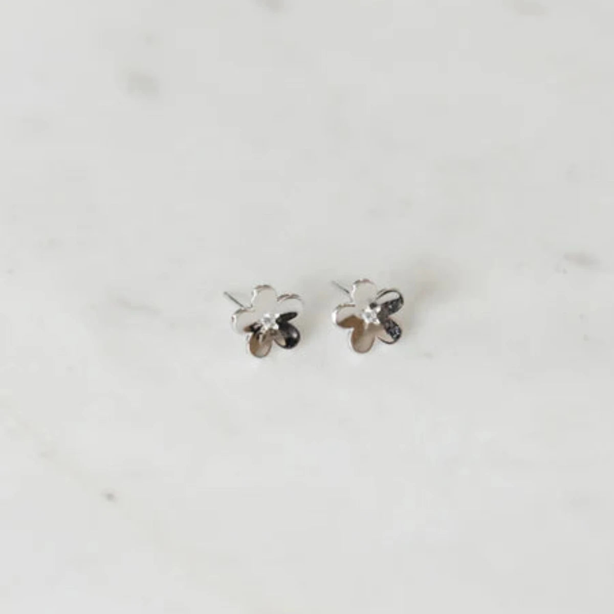 Sophie Store - Super Daisy Day Studs