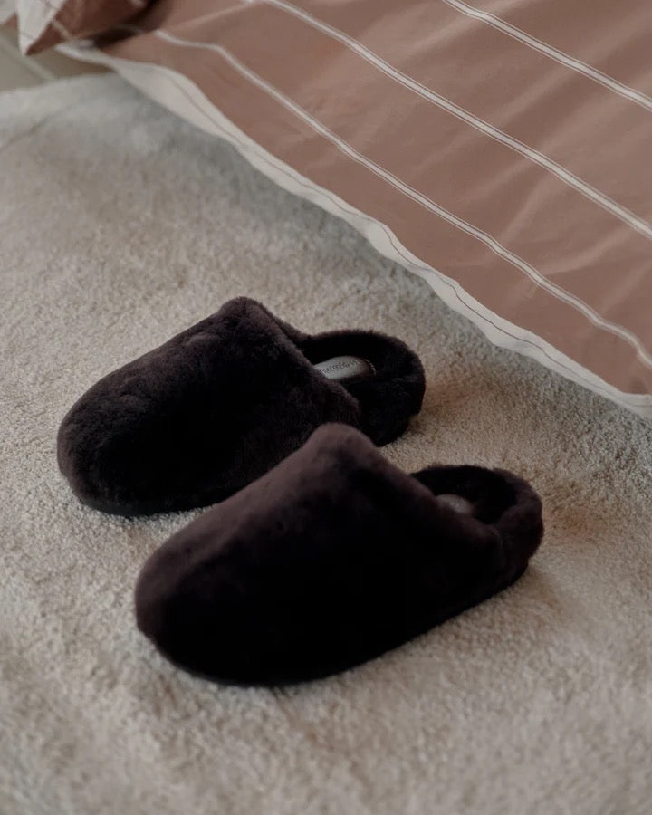Hommey Sheepskin Slippers