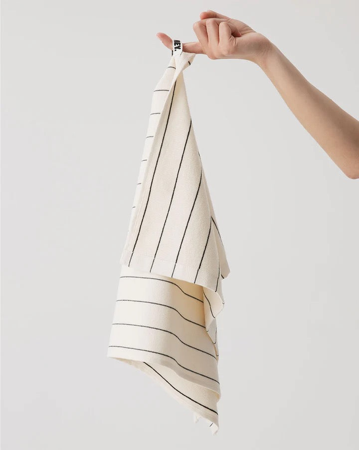 Homey Tea Towel - Snow