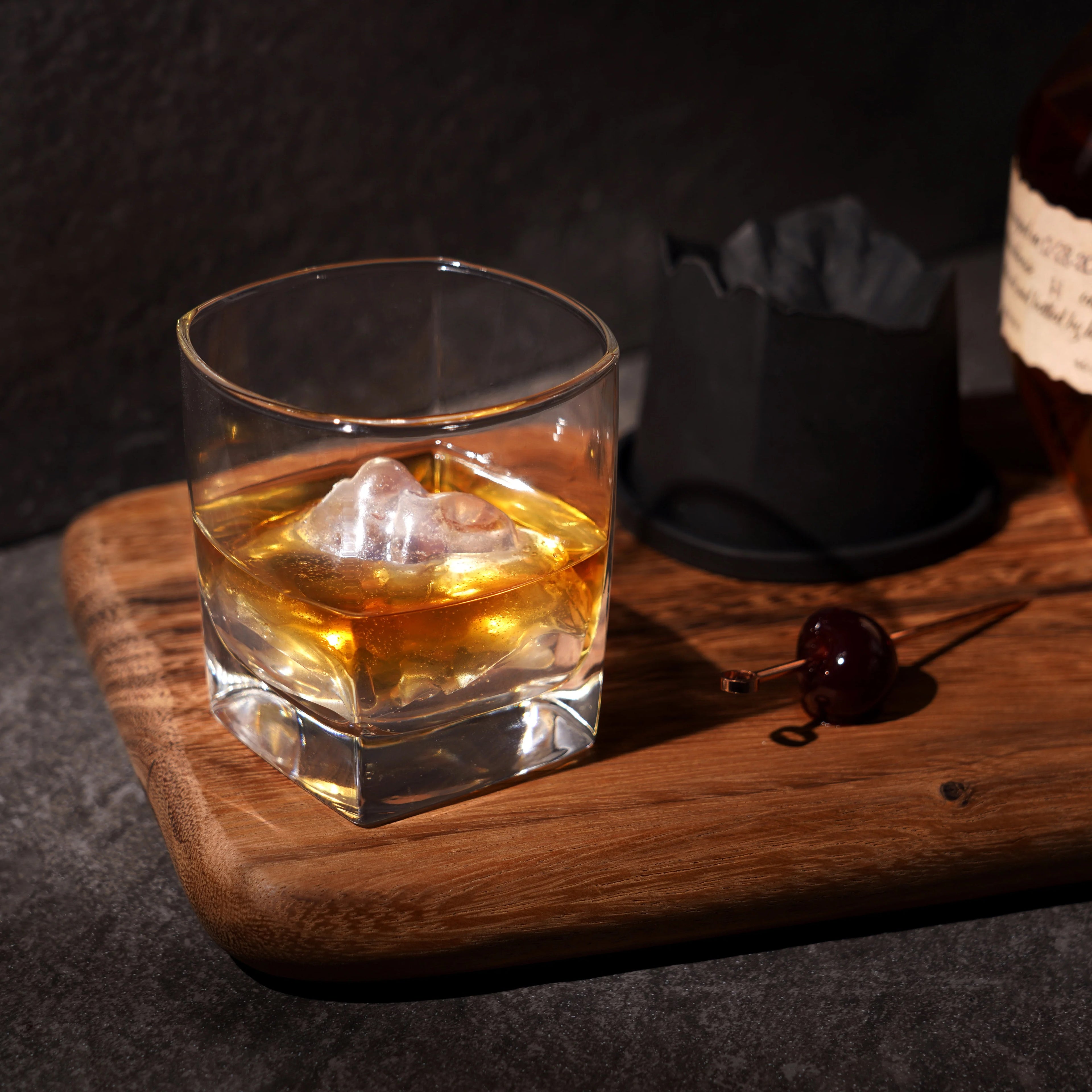 Mountain Ice Mould w/ Glass Set