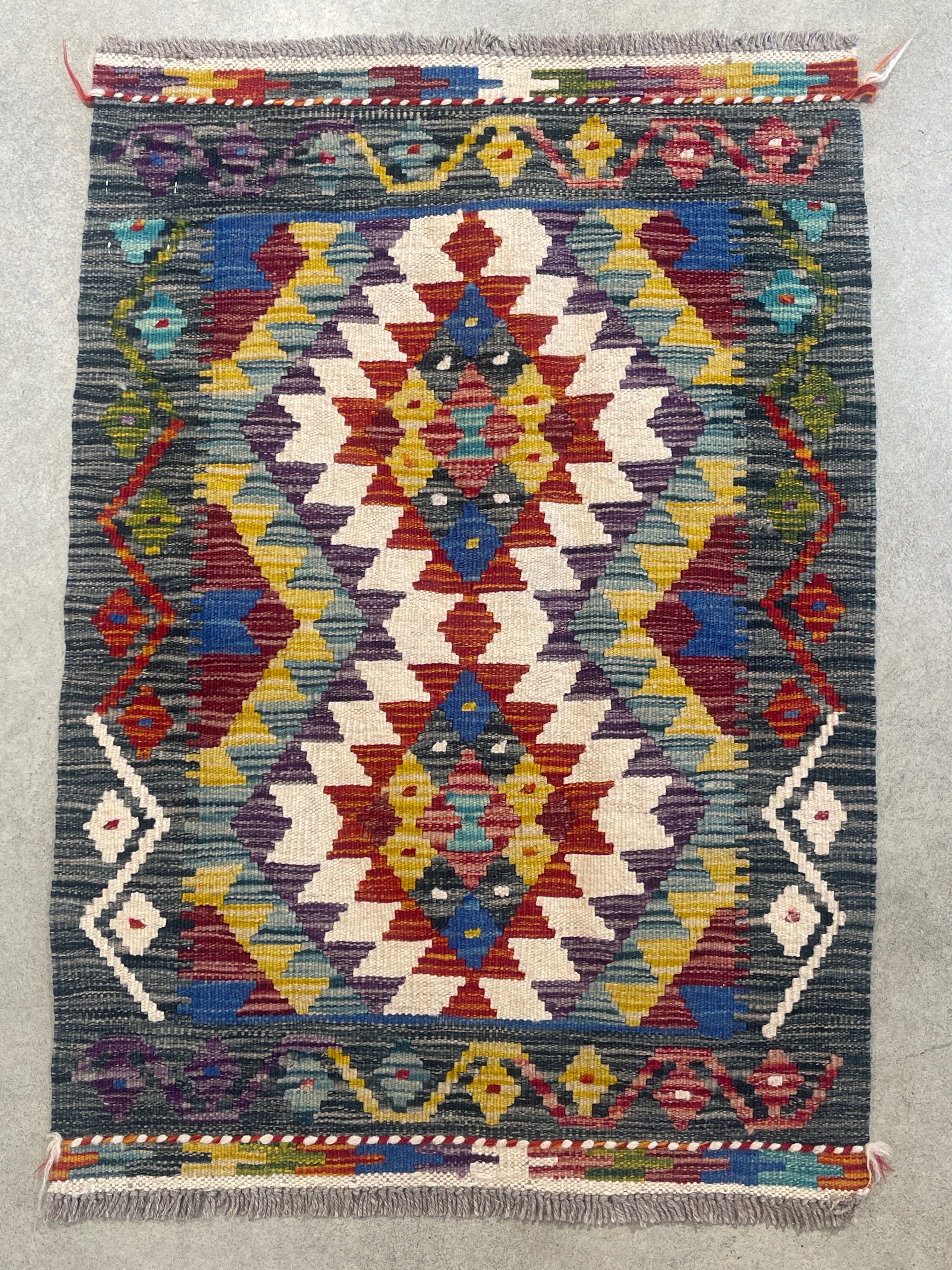 Vintage Handwoven Rug 90 x 60 cm - piece 326