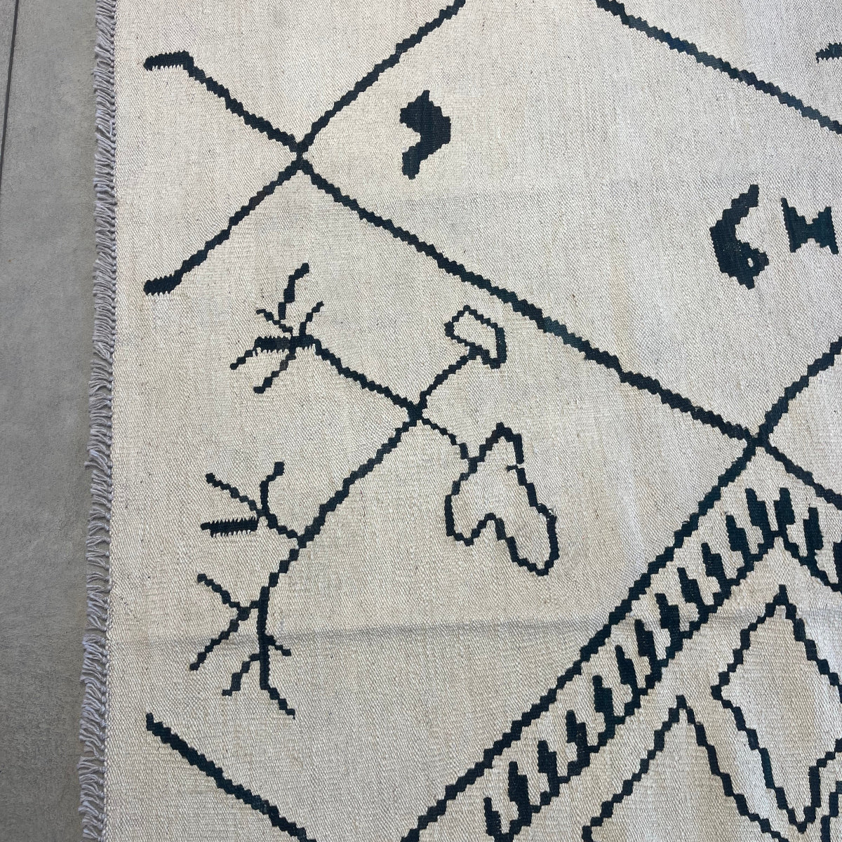 Hand Knotted Afghan neutral Killim