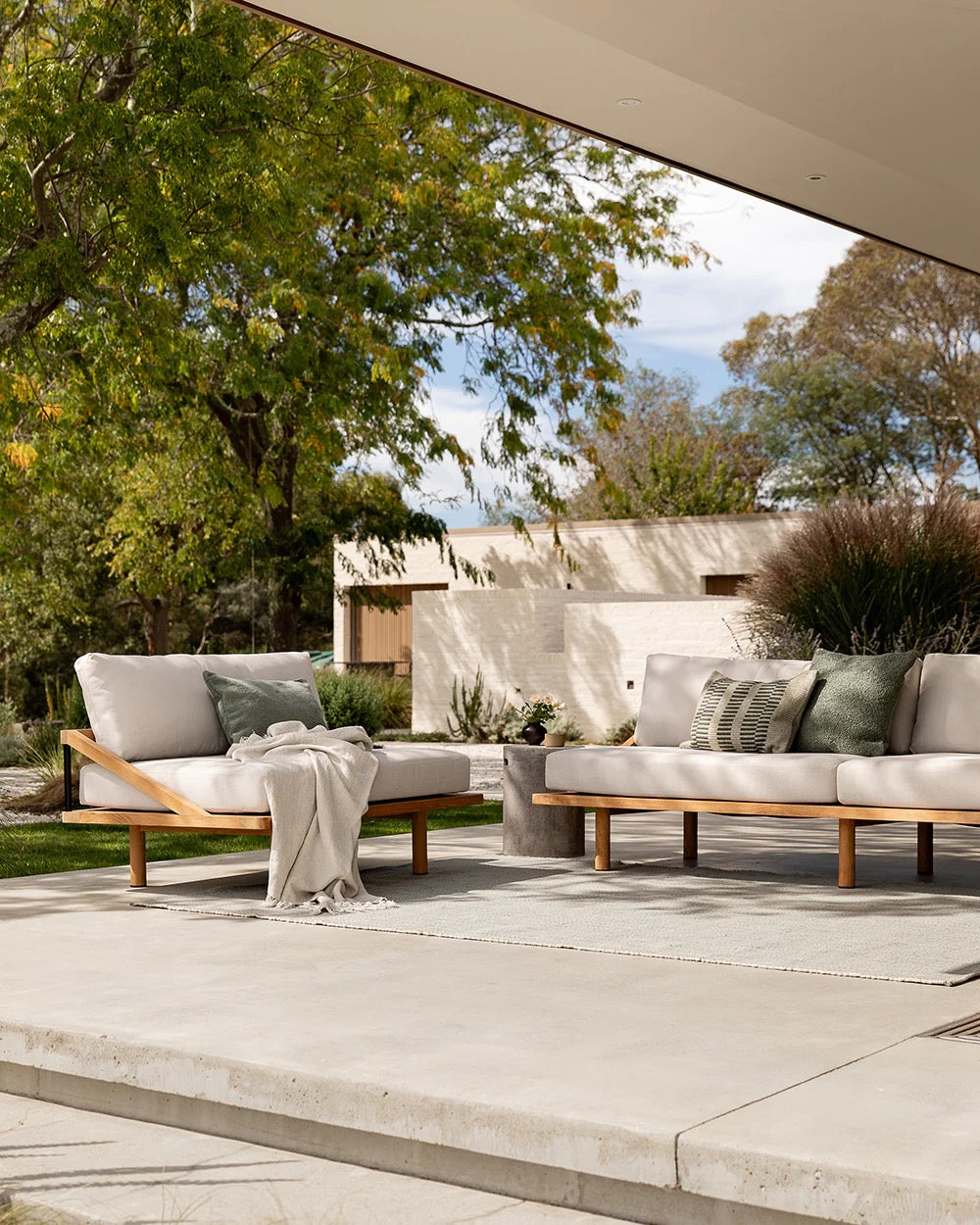 Sol Cushion - Moss