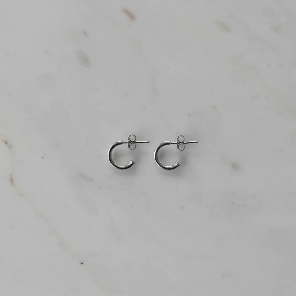 Sophie Store - Hoop Studs