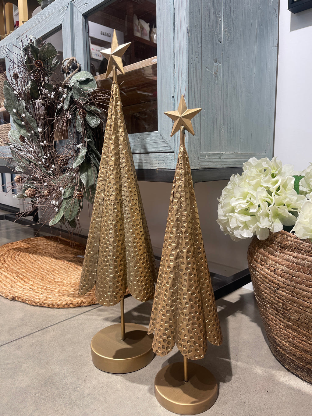 Hammered Metal Tree - Small