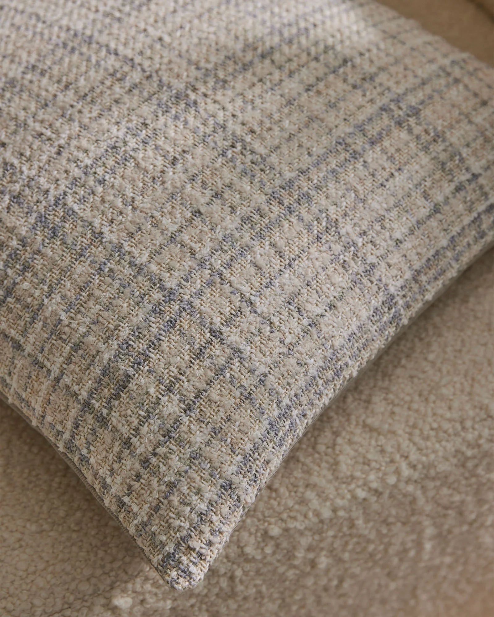 Tripoli Cushion - Pearl