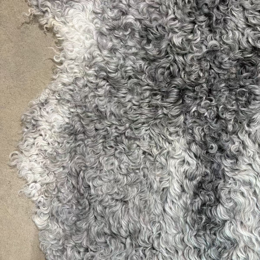 THREE STICKS GOTLAND SHEEPSKIN - shorthaired