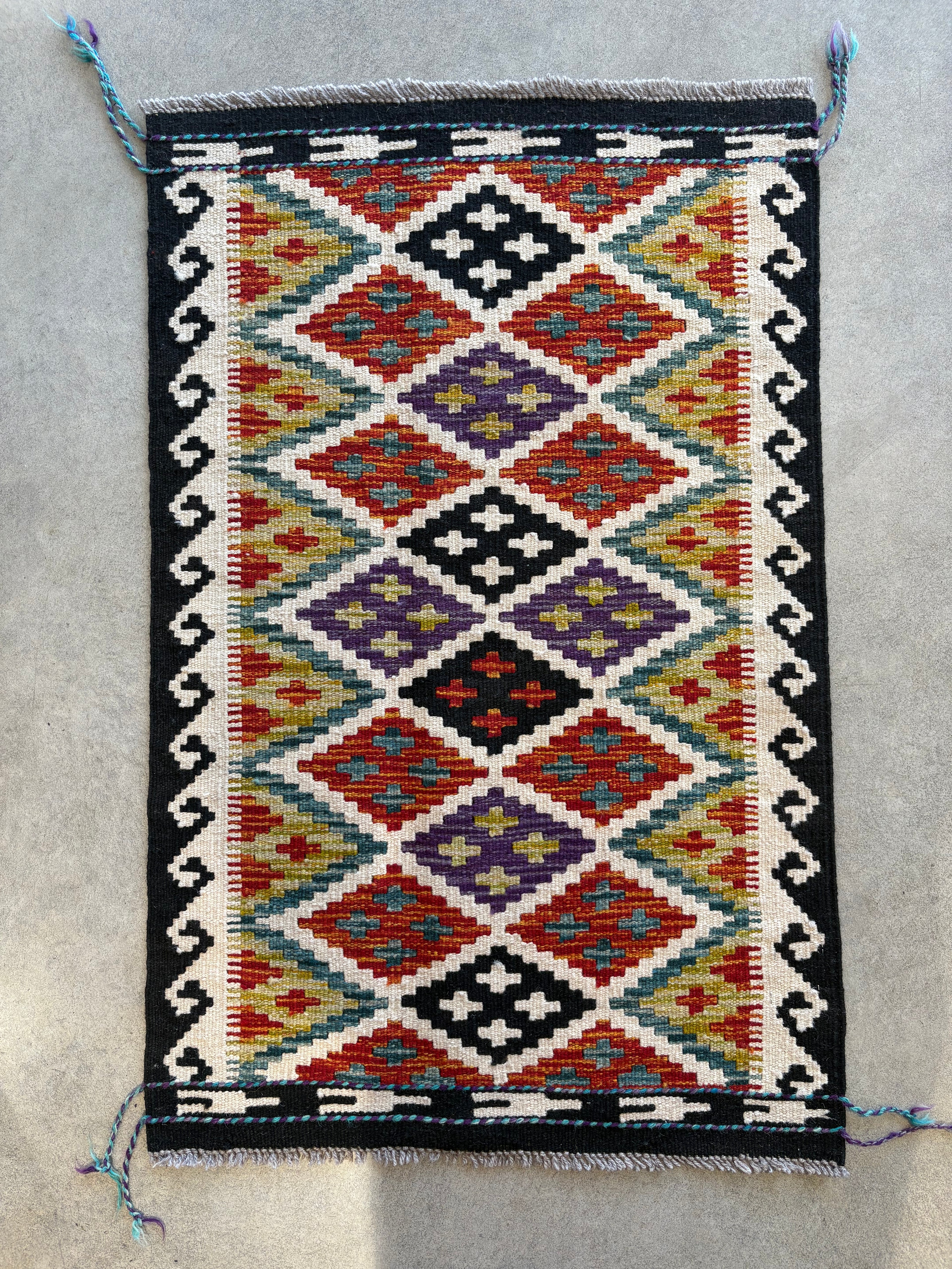 Vintage Handwoven Rug 90 x 60 cm - piece 188