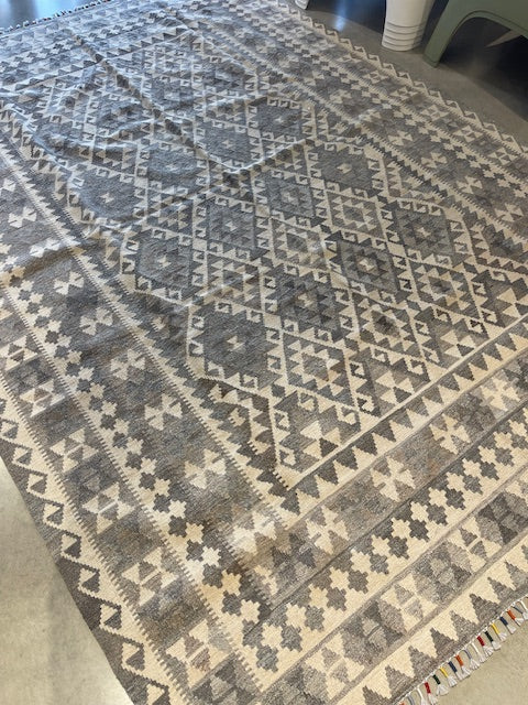 Turkish Style Rug - 3x2m