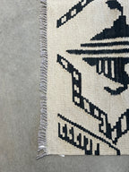 Turkish Style Rug - 2.95 x 1.92 m
