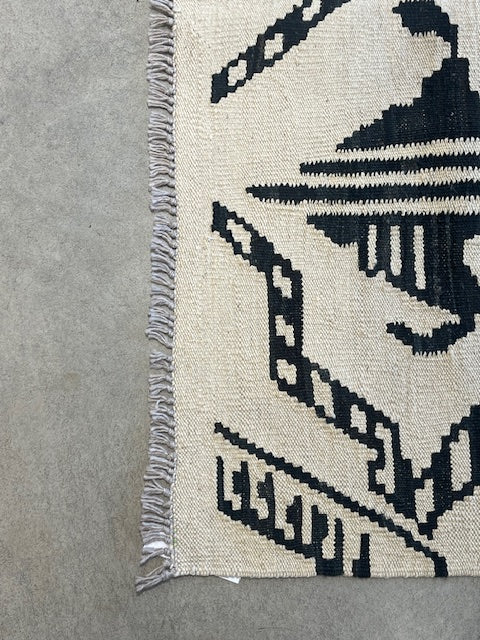 Turkish Style Rug - 2.95 x 1.92 m