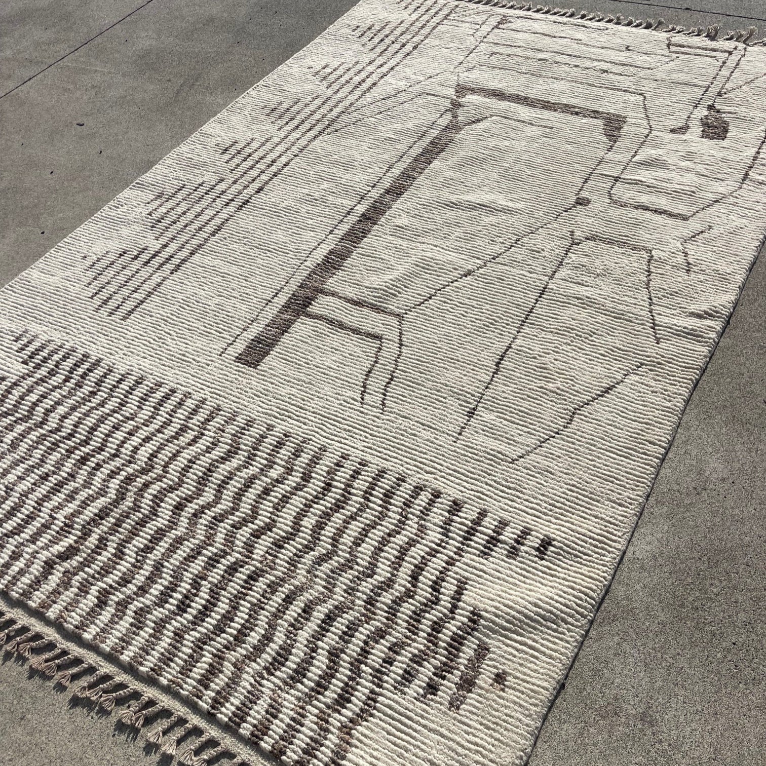 Handknotted Rug Moroccan Style Rug