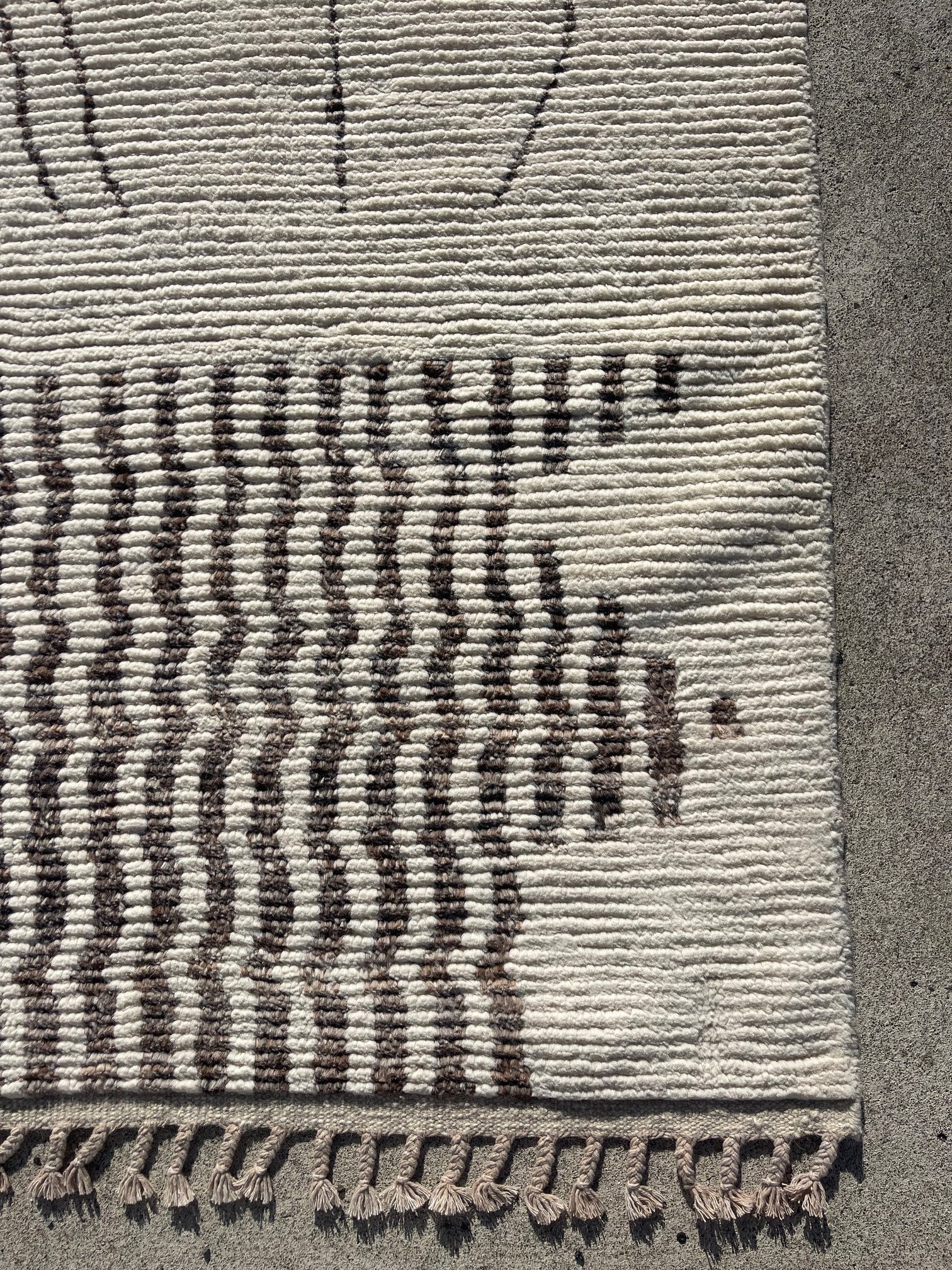 Handknotted Rug Moroccan Style Rug