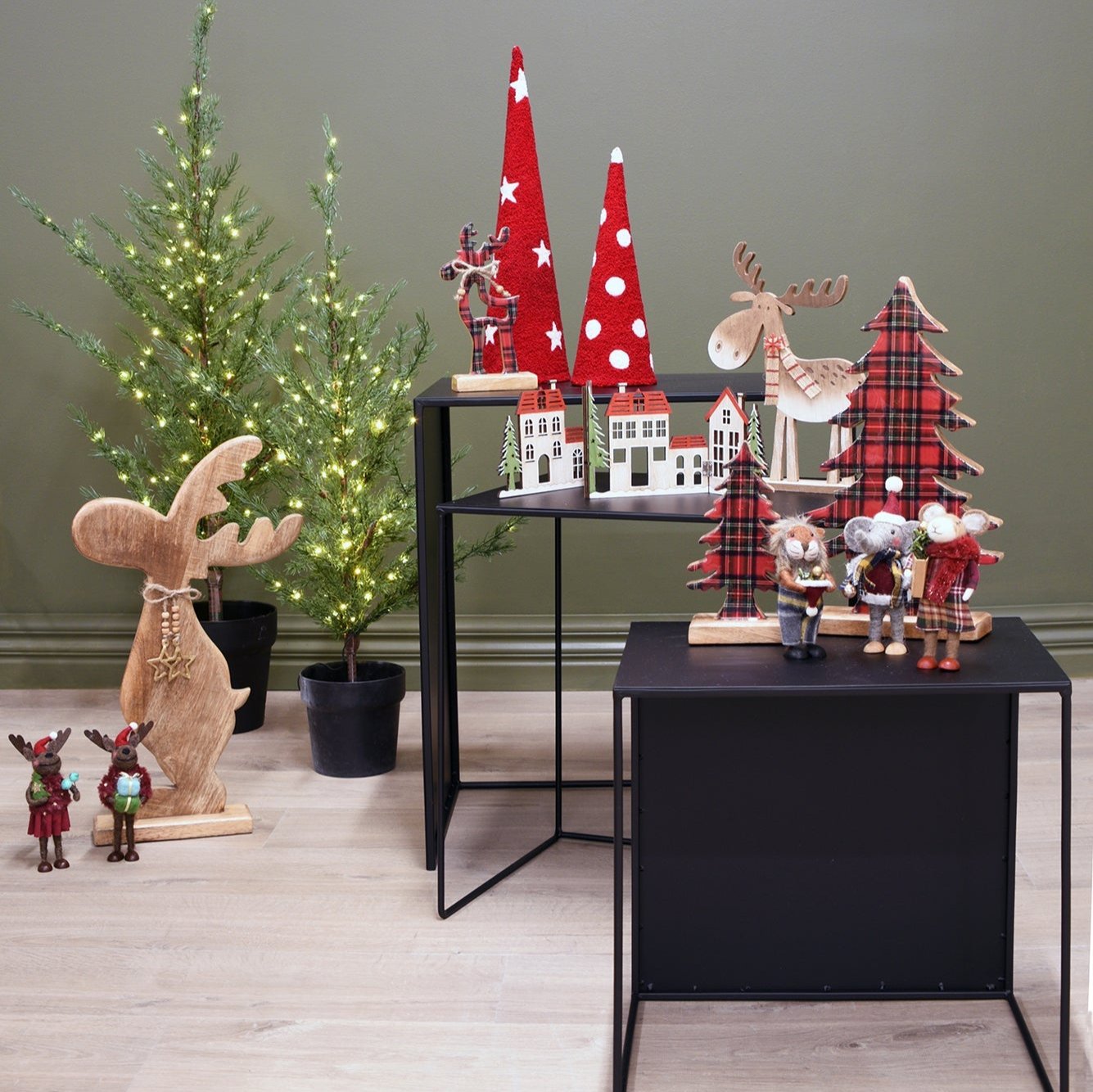 FELT Standing Lion - Tartan Terry