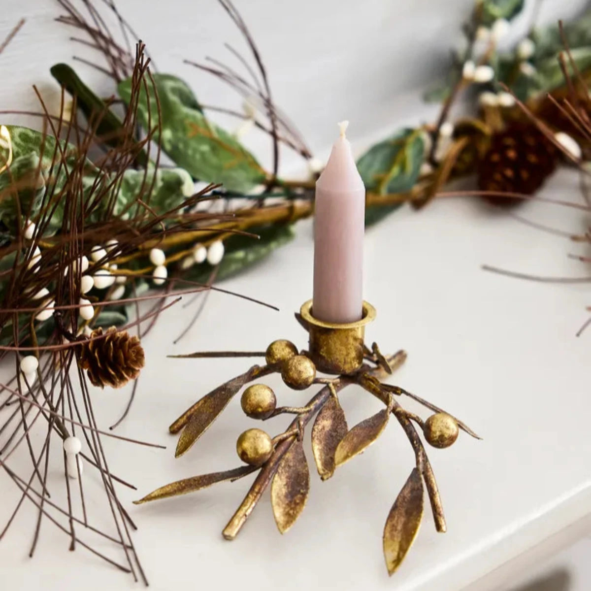 Mistletoe Iron Candleholder Small