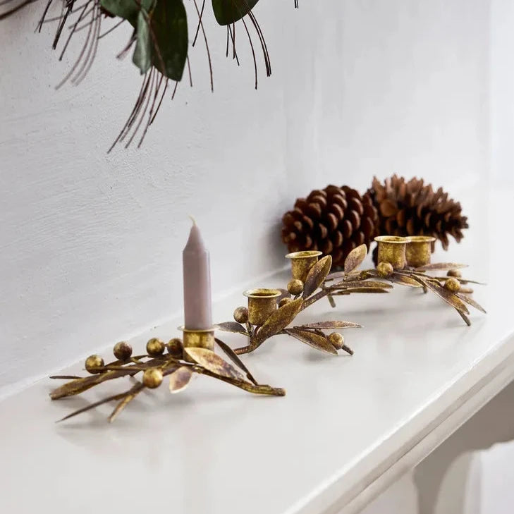 Mistletoe Iron Candleholder Large