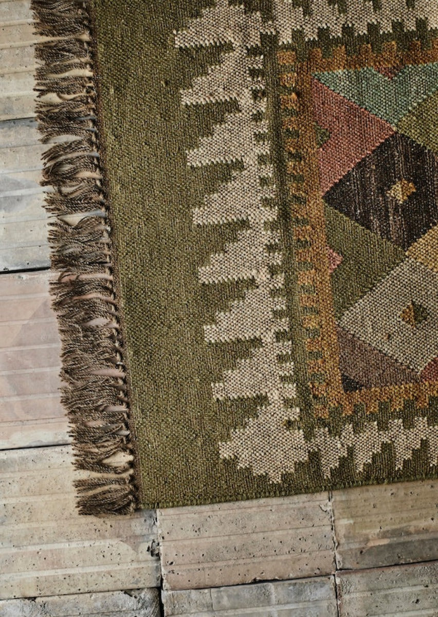 Kelim wool runner rug