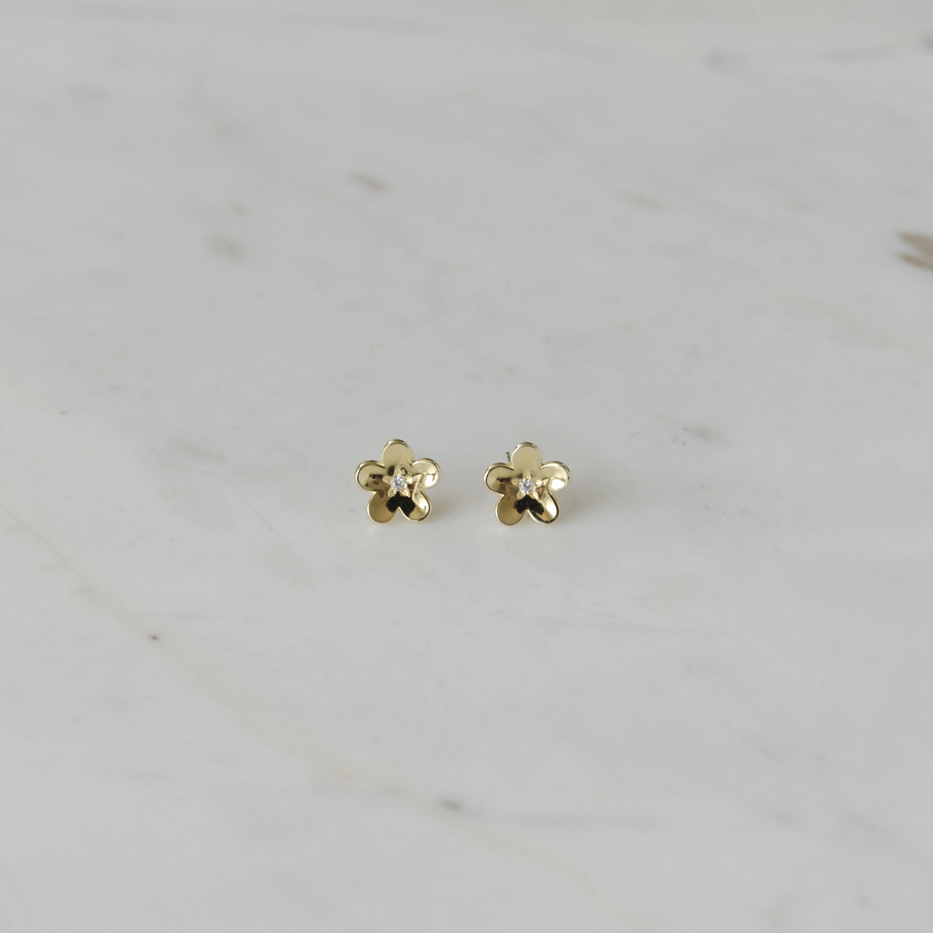 Sophie Store - Super Daisy Day Studs