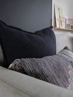 FLAXMILL BLACK CUSHION